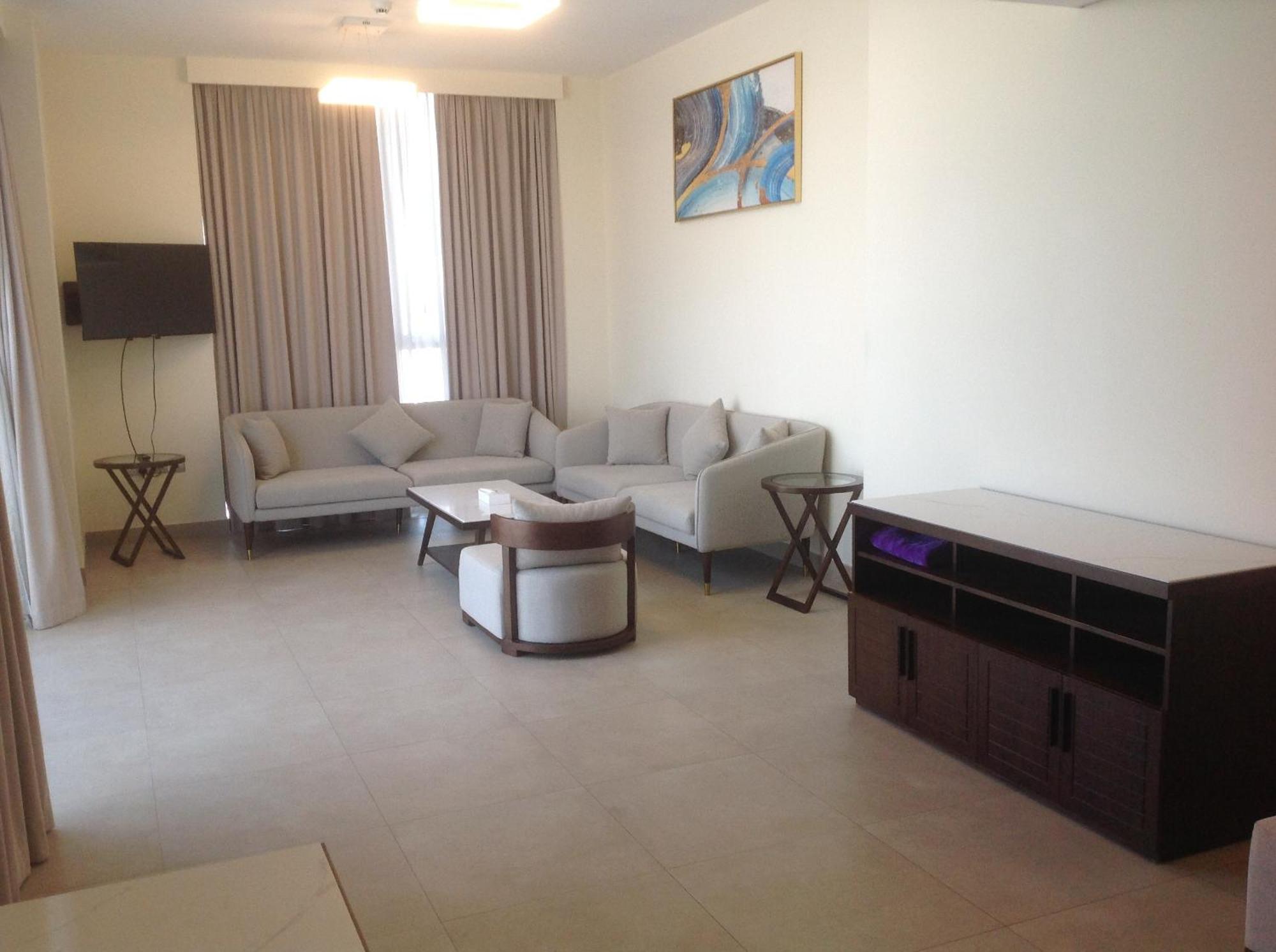 Saray Deluxe Hotel